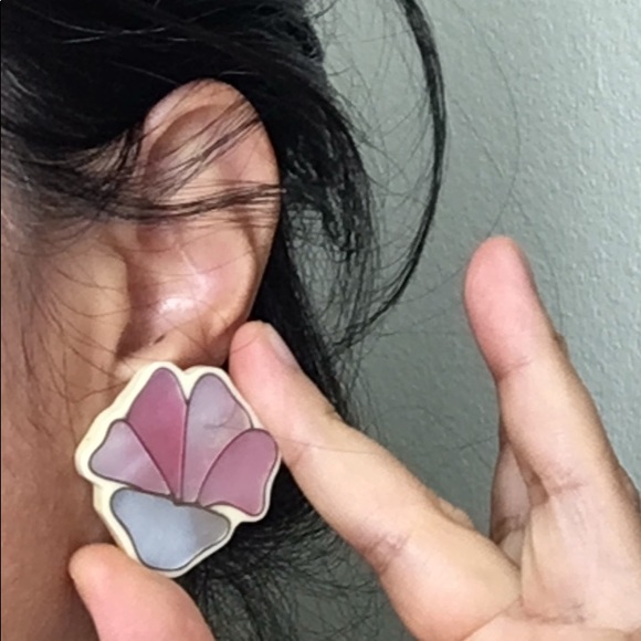 🖤Vtg MOP statement earrings - Picture 3 of 15